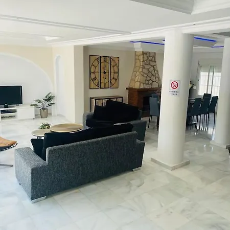 Holiday home Sunny Mijas With Large Pool Free Parking *