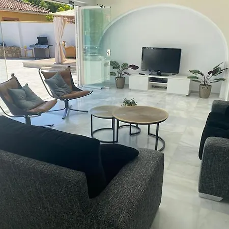 Holiday home Sunny Mijas With Large Pool Free Parking *